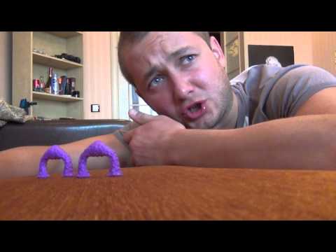 УЕННАЯ МАТЬ ПРОВОДИТ ЧЕРТУ